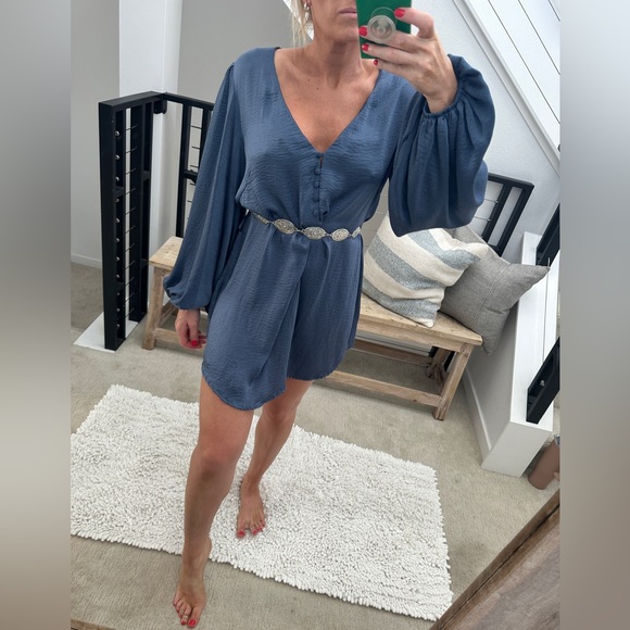 Sage & Paige Dresses & Skirts - Sage & Paige Passion Fusion Blue Long Sleeve Loose Fit Mini Dress | Size M